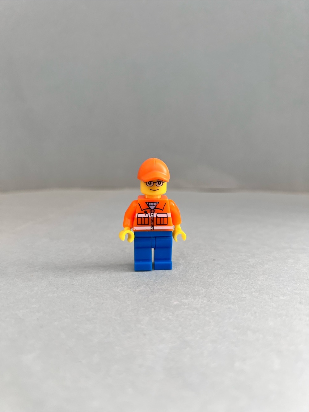 City Construction Worker Minifigure